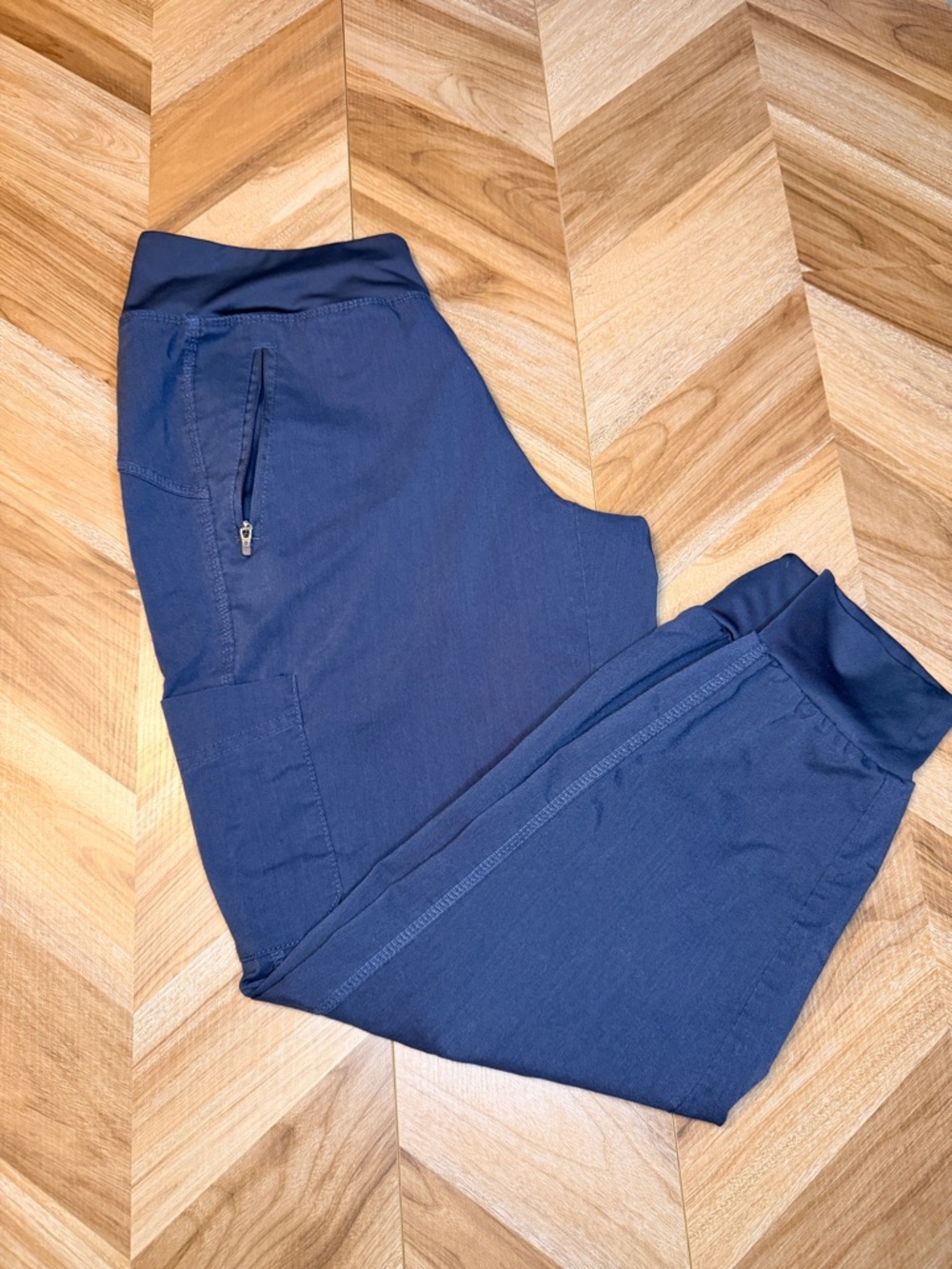 Healing Hands Jogger style Scrub Bottoms with Zipper Pocket